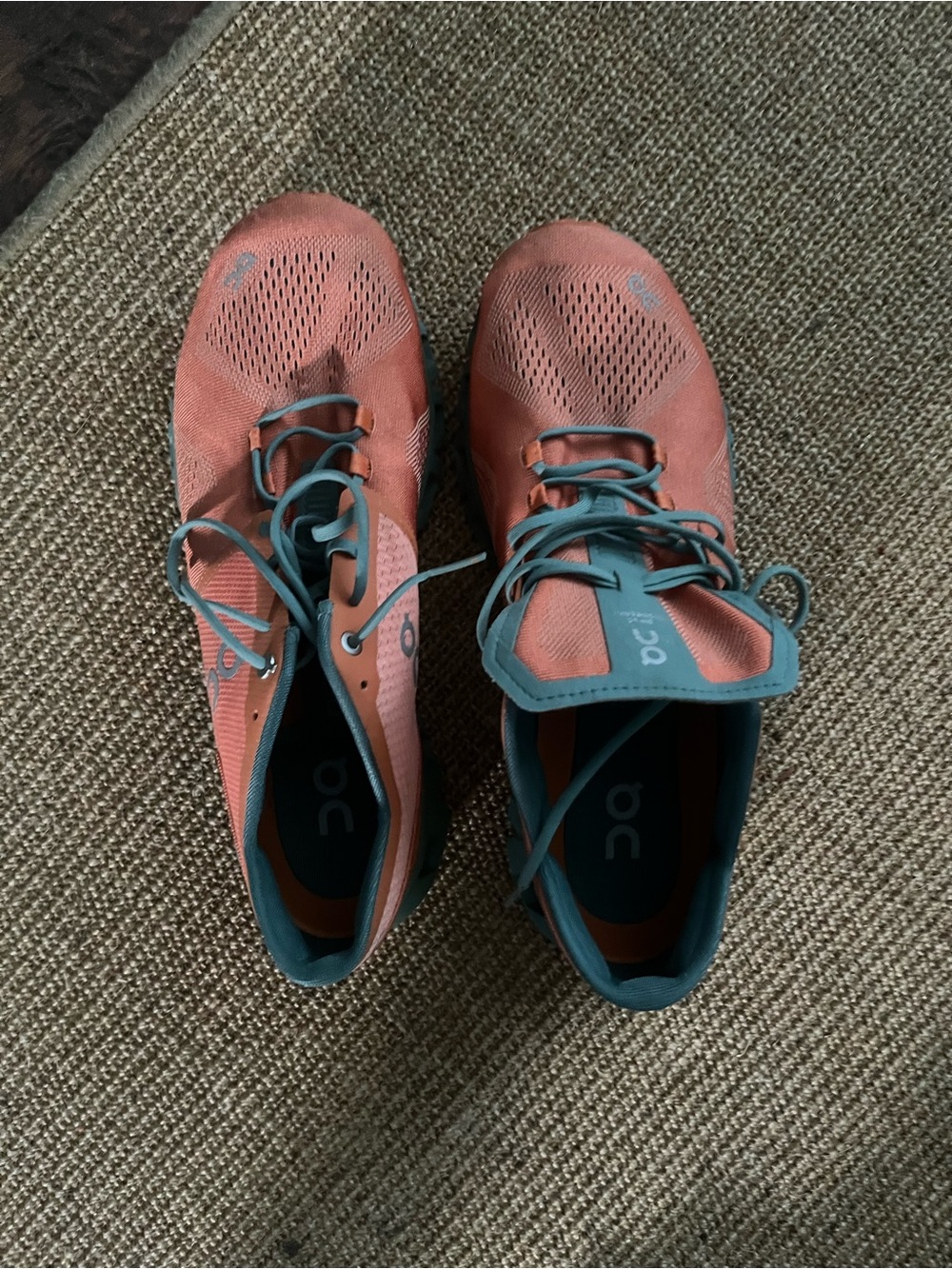 On Cloud X Running Men Coral Sneakers.